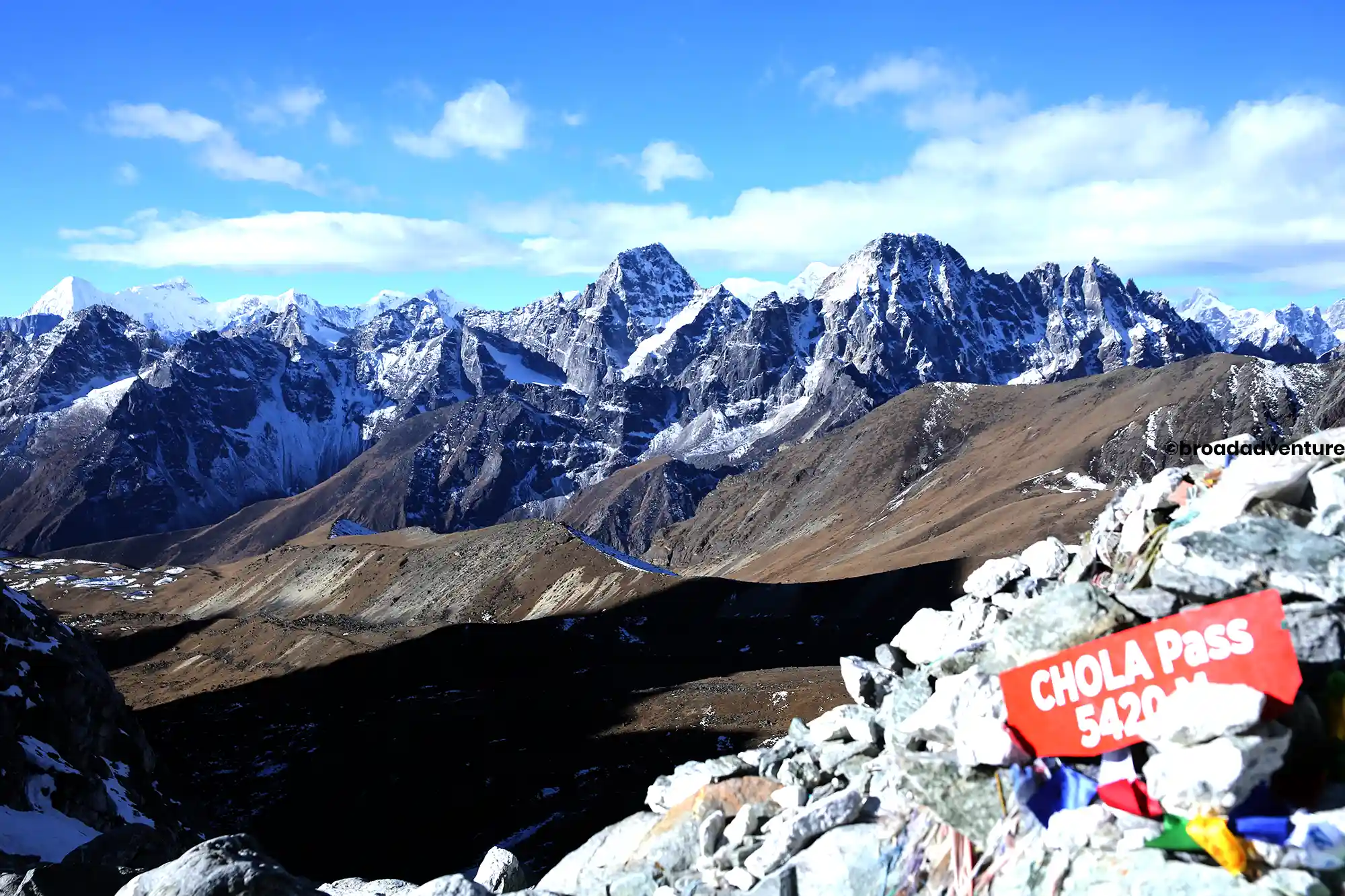 Chola Pass 5420M: A Trekker’s Ultimate Himalayan Adventure